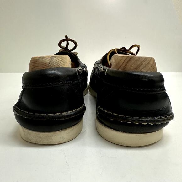 Oak Street Bootmakers Boat Shoe Navy Chromexcel Leather Men's Size 9 - Picture 7 of 12